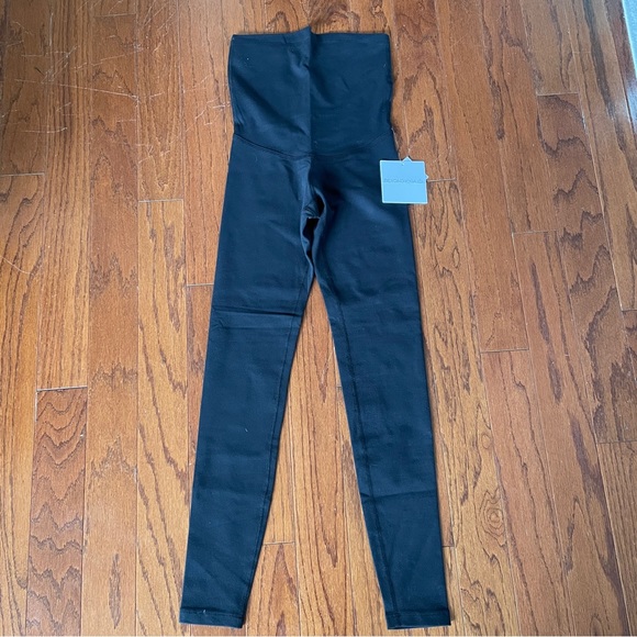 Beyond the Bump Full Length Black Maternity Leggings NWT Size XS - Picture 8 of 8